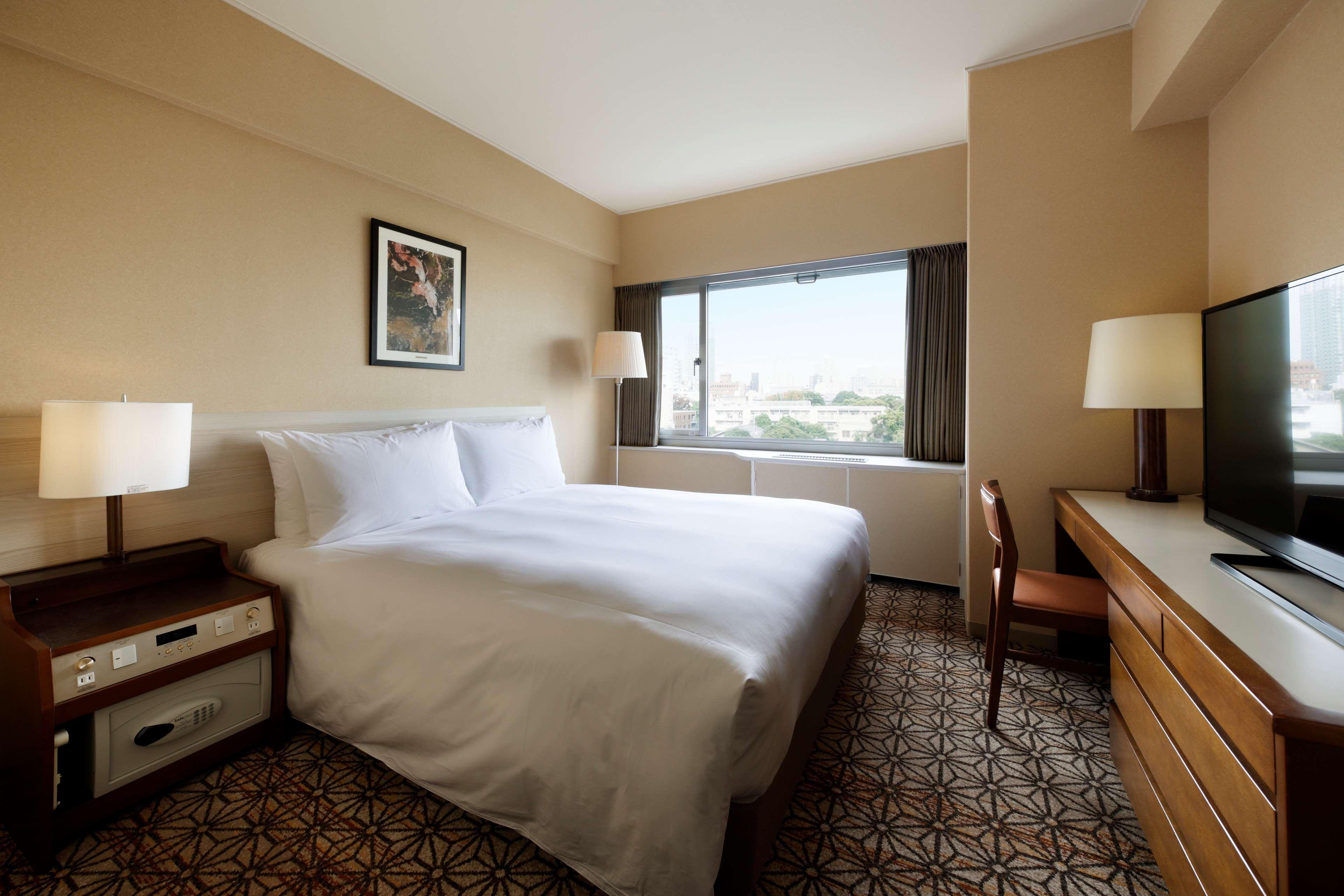 高轮大王子酒店 東京都 外观 照片 A guest room at the hotel