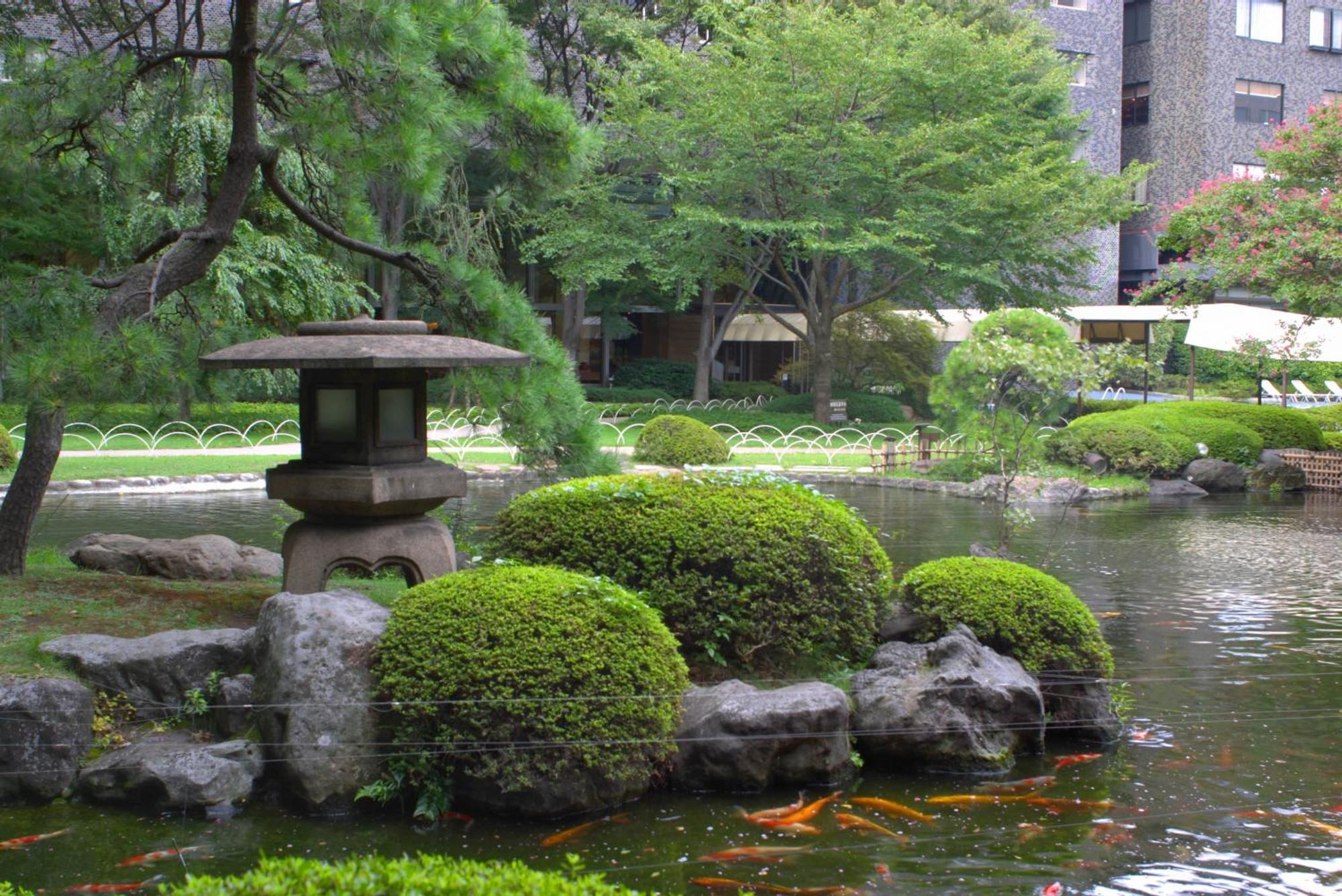 高轮大王子酒店 東京都 外观 照片 A Japanese garden