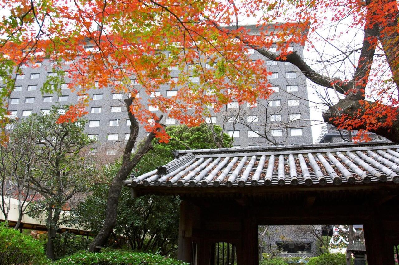 高轮大王子酒店 東京都 外观 照片 Autumn at the Kyoto campus